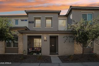 759 E ZESTA Lane 102, Gilbert, AZ 85297