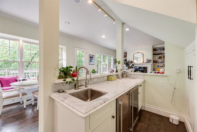 1418 Yakimo Drive, Dallas, TX 75208