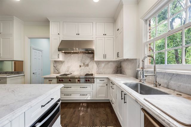 1418 Yakimo Drive, Dallas, TX 75208