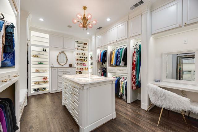 1418 Yakimo Drive, Dallas, TX 75208