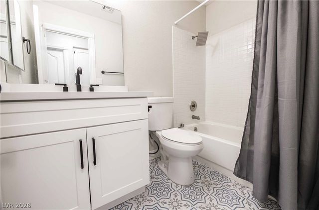 2724 Eagle Springs Court, Las Vegas, NV 89117