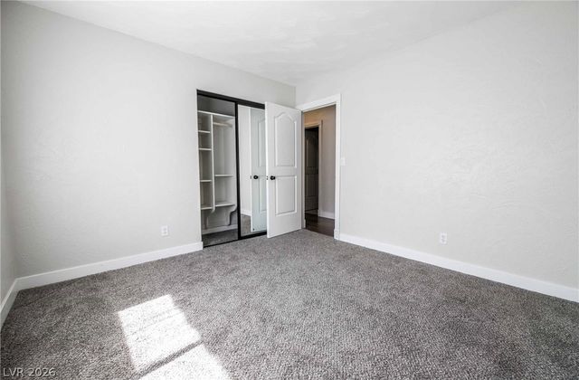 2724 Eagle Springs Court, Las Vegas, NV 89117