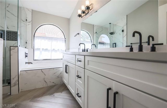 2724 Eagle Springs Court, Las Vegas, NV 89117