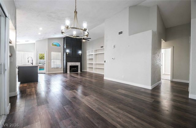 2724 Eagle Springs Court, Las Vegas, NV 89117