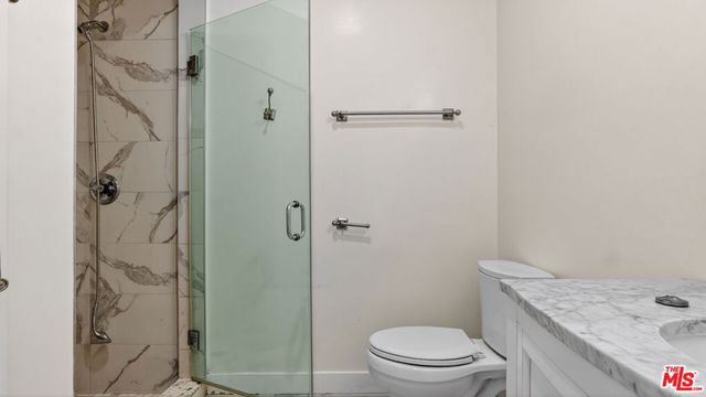 7640 Greg Avenue, Sun Valley, CA 91352