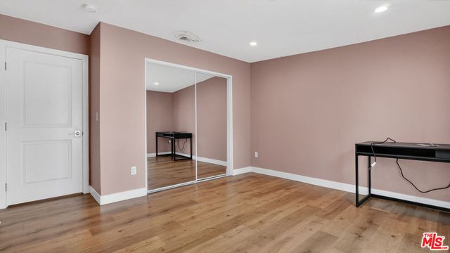 7640 Greg Avenue, Sun Valley, CA 91352