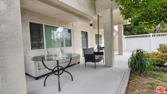 7640 Greg Avenue, Sun Valley, CA 91352