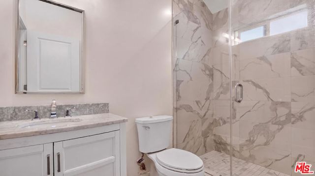 7640 Greg Avenue, Sun Valley, CA 91352