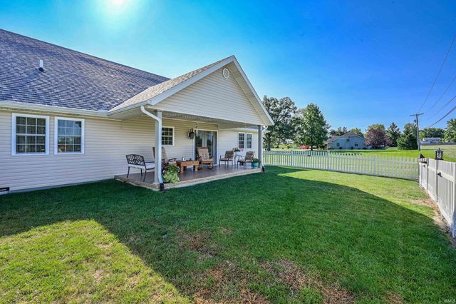 1333 N Mill Street, Hartford City, IN 47348