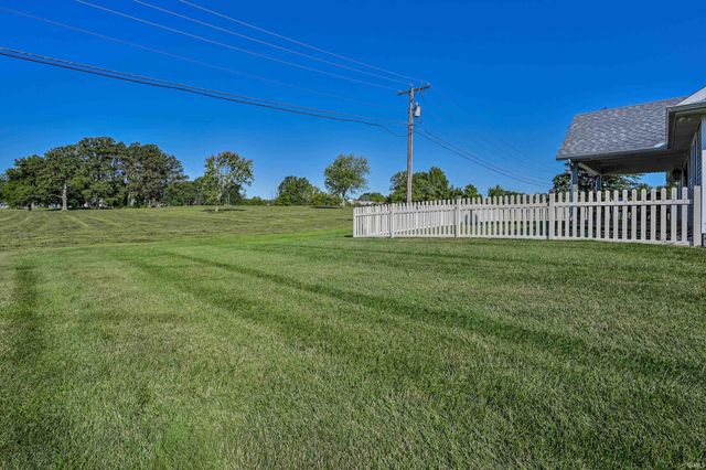 1333 N Mill Street, Hartford City, IN 47348