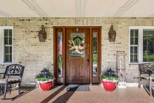 1333 N Mill Street, Hartford City, IN 47348