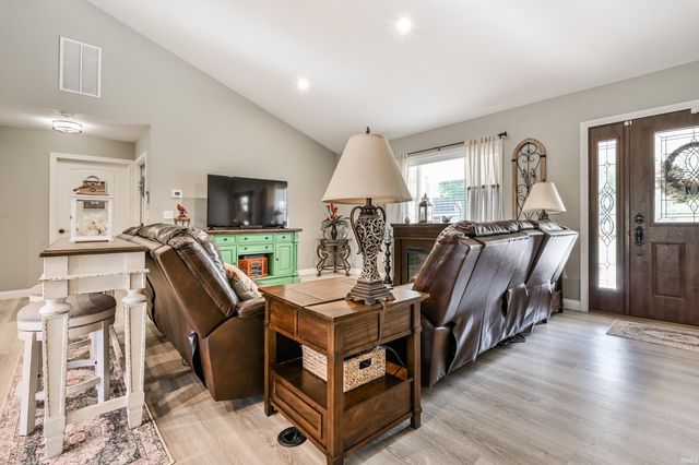 1333 N Mill Street, Hartford City, IN 47348