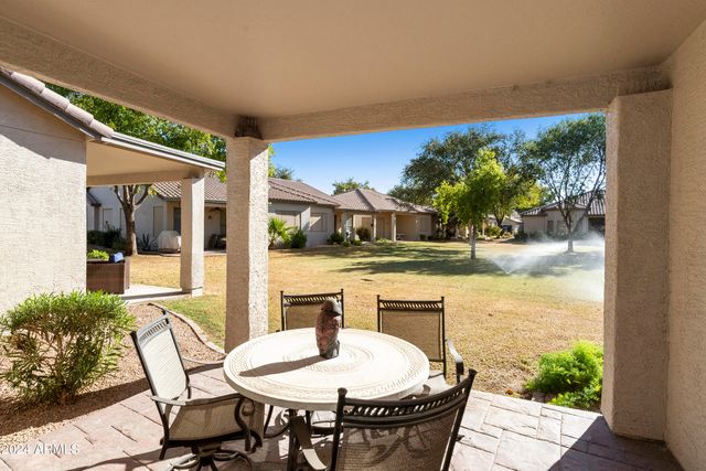 23817 S HARMONY Way, Sun Lakes, AZ 85248