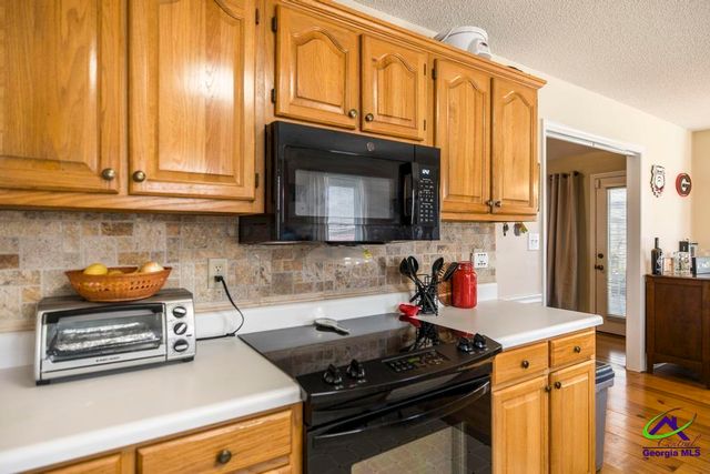 255 Waterford Drive, Bonaire, GA 31005