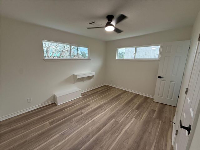 6210 Delany Road, Hitchcock, TX 77563