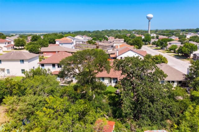 5802 Vasey BLVD, Austin, TX 78724