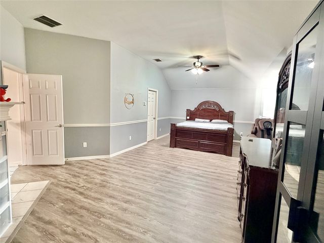 900 Ascension Drive, Hurst, TX 76053