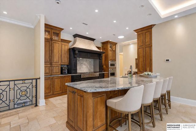 306 S 93rd Avenue, Omaha, NE 68114