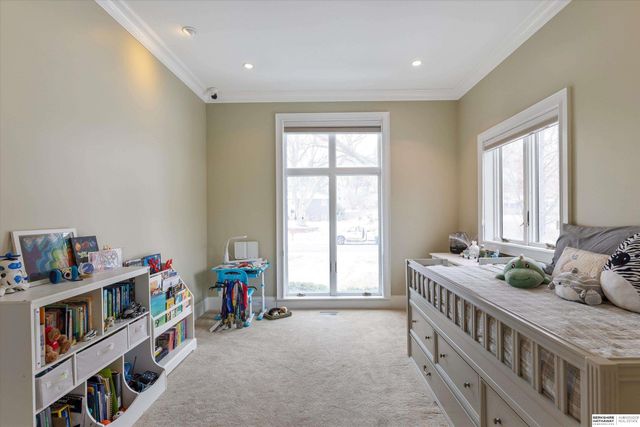 306 S 93rd Avenue, Omaha, NE 68114