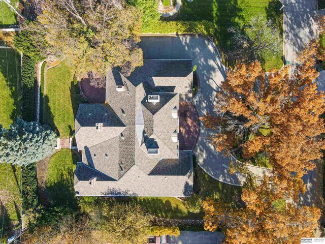 306 S 93rd Avenue, Omaha, NE 68114