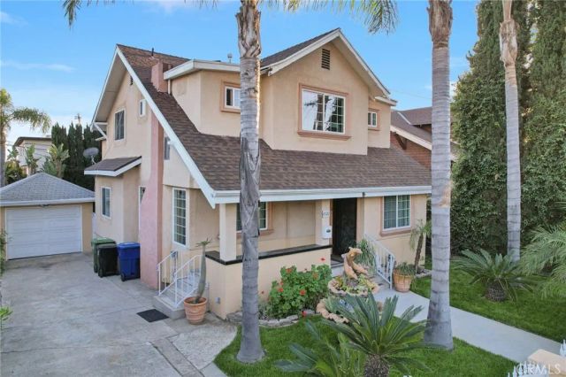 4520 Kingswell Avenue, Los Angeles, CA 90027