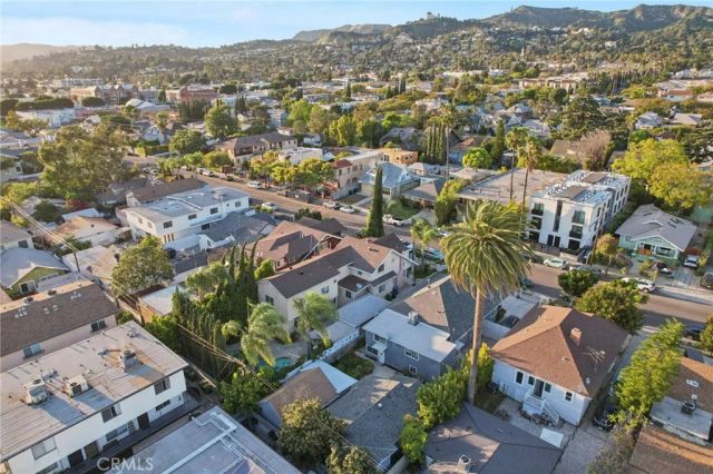 4520 Kingswell Avenue, Los Angeles, CA 90027