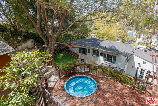 2624 N Commonwealth Avenue, Los Angeles, CA 90027