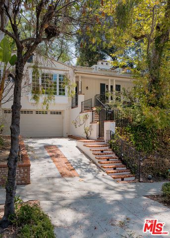 2624 N Commonwealth Avenue, Los Angeles, CA 90027