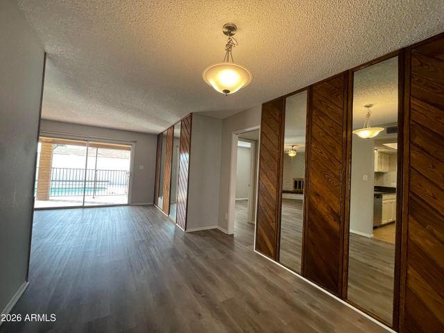 4507 W GARDENIA Avenue, Glendale, AZ 85301