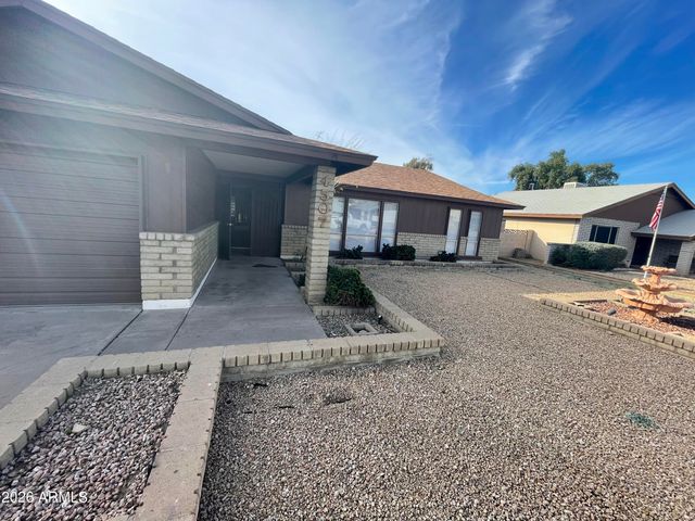 4507 W GARDENIA Avenue, Glendale, AZ 85301