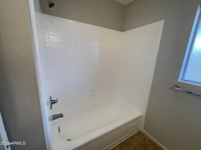 4507 W GARDENIA Avenue, Glendale, AZ 85301