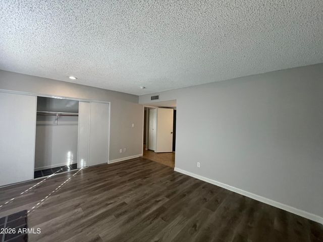 4507 W GARDENIA Avenue, Glendale, AZ 85301