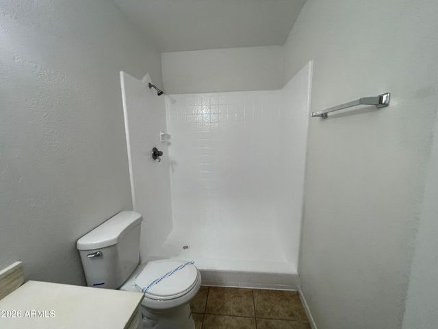4507 W GARDENIA Avenue, Glendale, AZ 85301