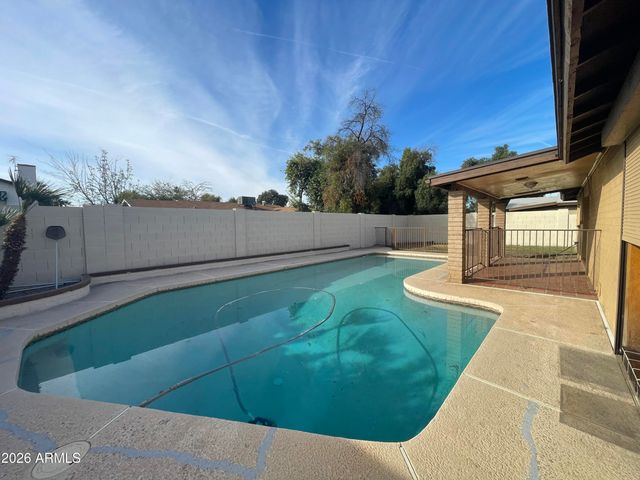 4507 W GARDENIA Avenue, Glendale, AZ 85301