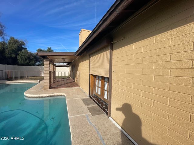 4507 W GARDENIA Avenue, Glendale, AZ 85301