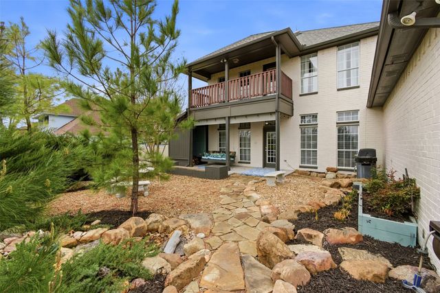 906 Valley View Avenue, Red Oak, TX 75154