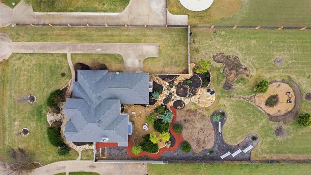 906 Valley View Avenue, Red Oak, TX 75154