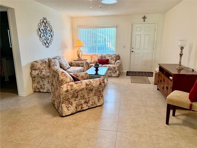 8969 SW 95TH STREET B, Ocala, FL 34481