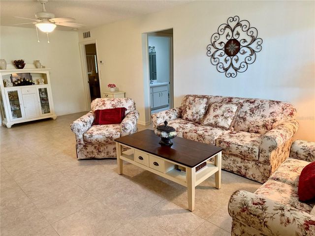 8969 SW 95TH STREET B, Ocala, FL 34481