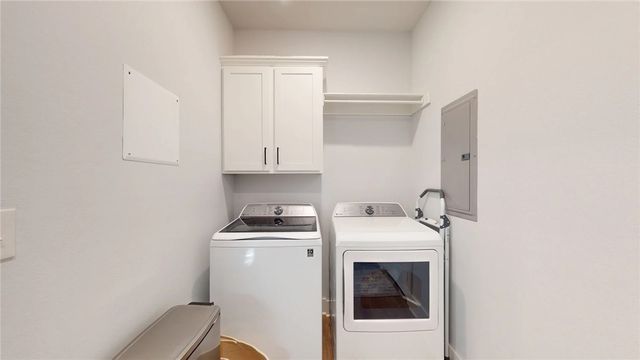 1044 S Beebalm Avenue, Fayetteville, AR 72701
