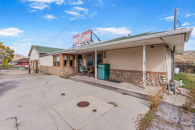 510 N MAIN ST, Henefer, UT 84033