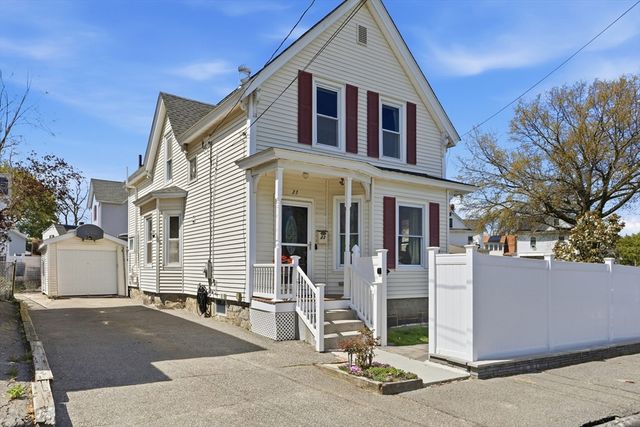 23 Houghton St., Lowell, MA 01851