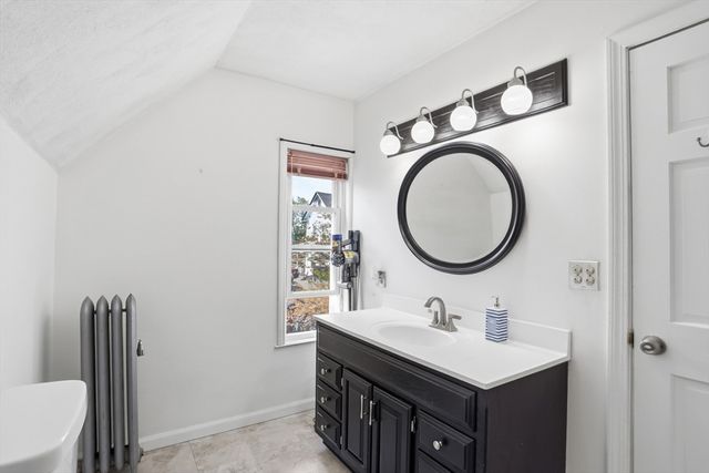 23 Houghton St., Lowell, MA 01851
