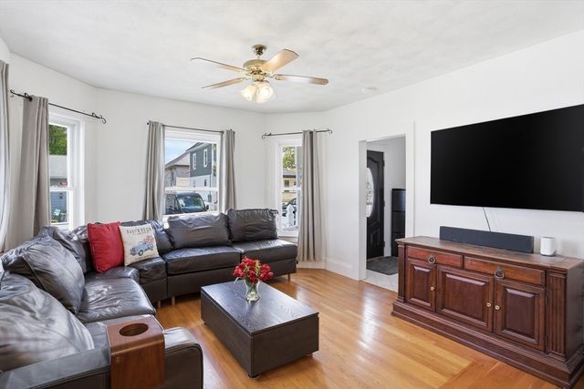 23 Houghton St., Lowell, MA 01851