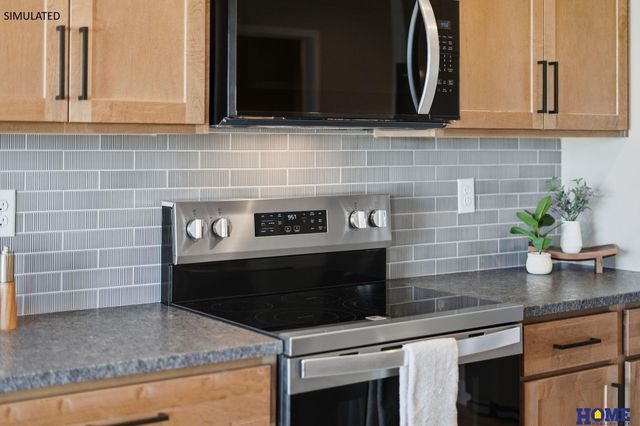 8854 Peregrine Road, Lincoln, NE 68505