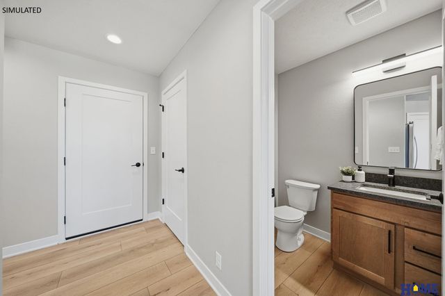 8854 Peregrine Road, Lincoln, NE 68505