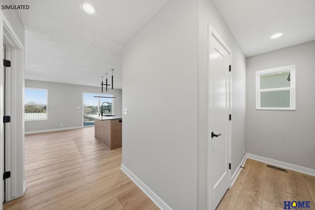 8854 Peregrine Road, Lincoln, NE 68505