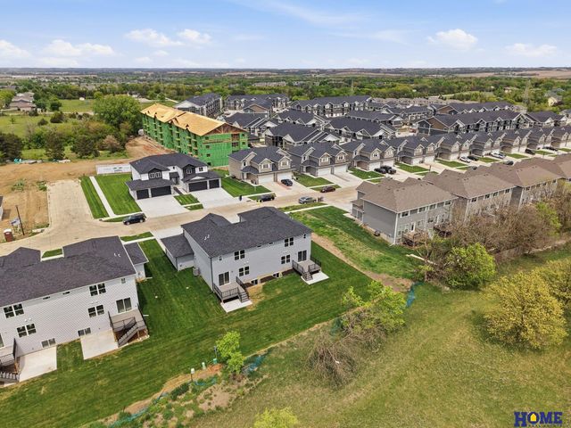 8854 Peregrine Road, Lincoln, NE 68505