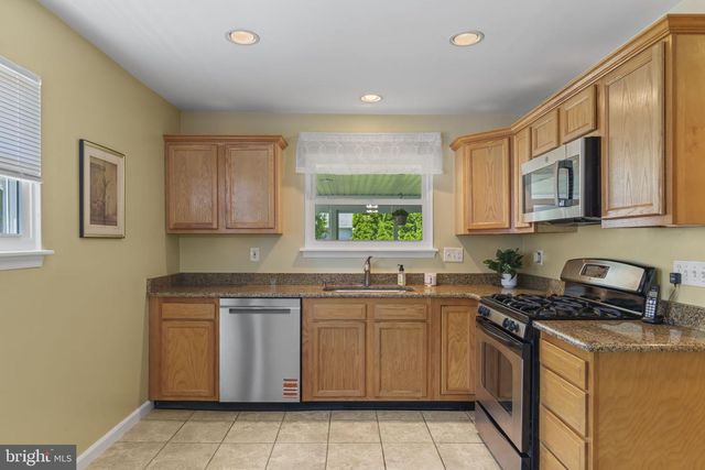 214 WESTBURY DR, Warminster, PA 18974