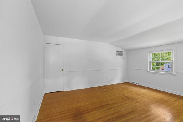 214 WESTBURY DR, Warminster, PA 18974